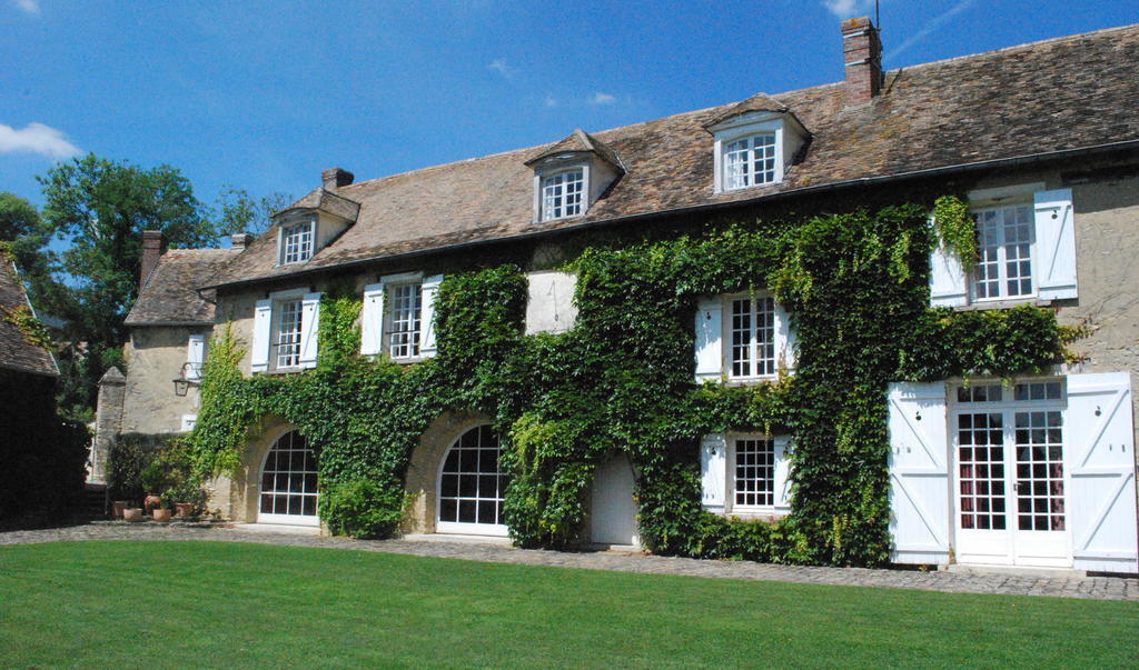 Les Hautes Sources - Esprit De France Ménilles Exterior foto